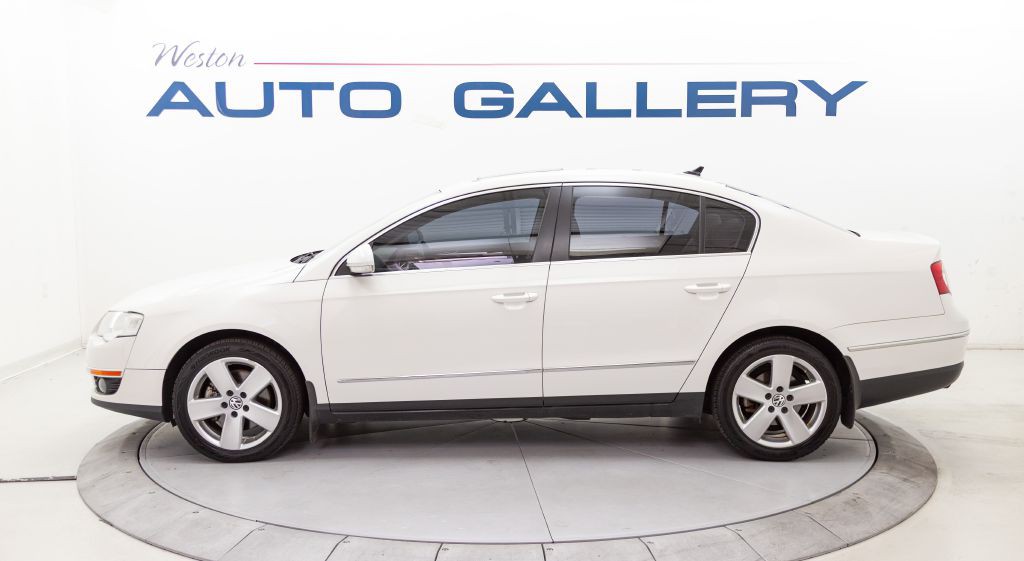 2009 Volkswagen Passat Image 2