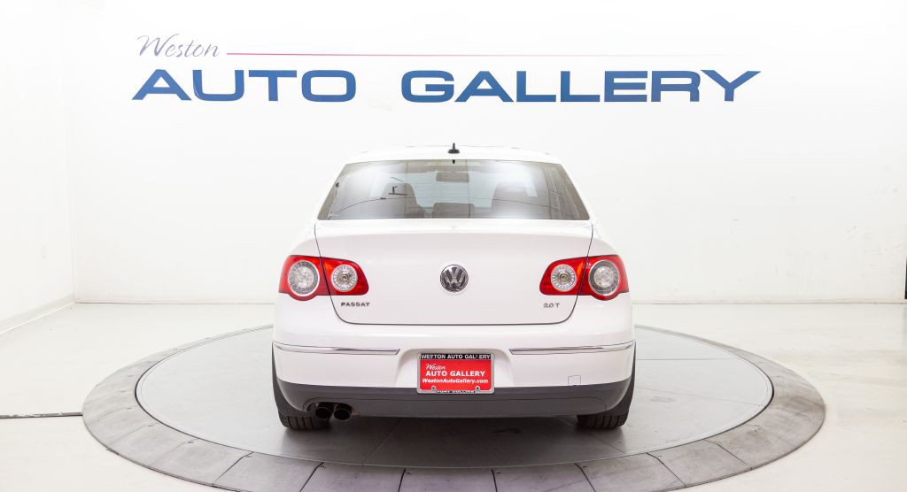 2009 Volkswagen Passat Image 4