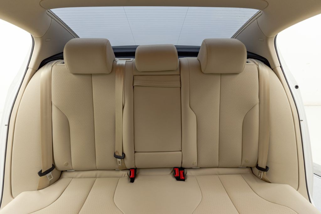 2009 Volkswagen Passat Image 55
