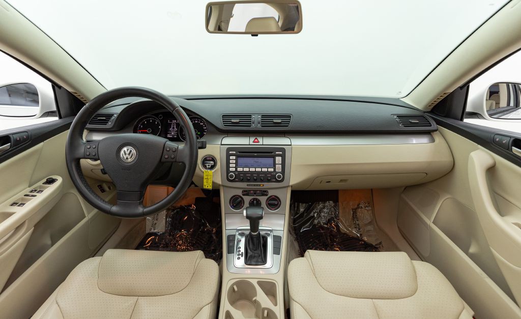 2009 Volkswagen Passat Image 64