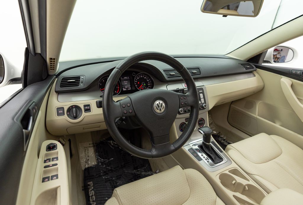 2009 Volkswagen Passat Image 73