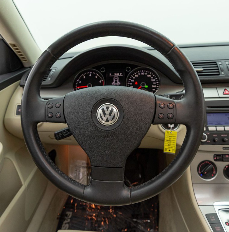 2009 Volkswagen Passat Image 74