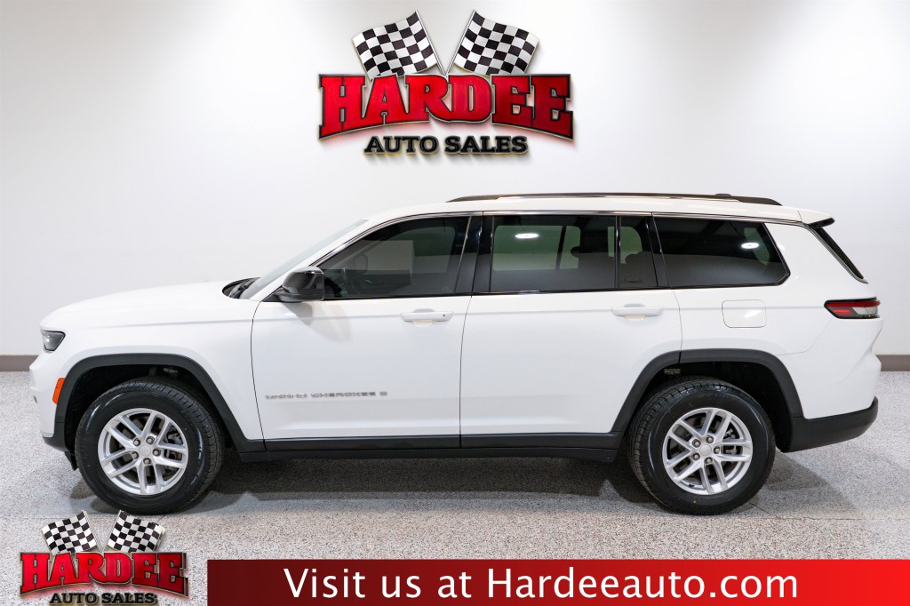 2022 Jeep Grand Cherokee Image 1