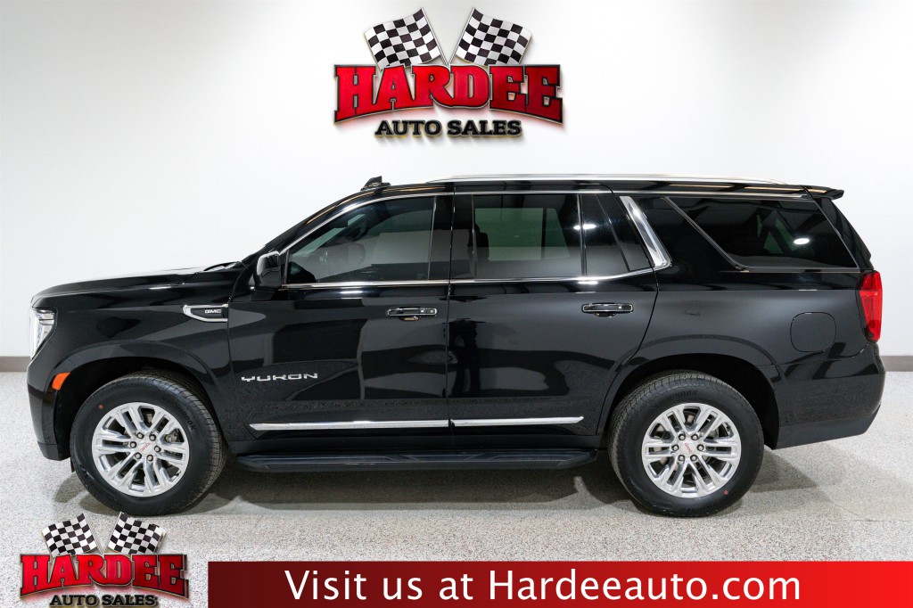 2023 GMC Yukon Image 1