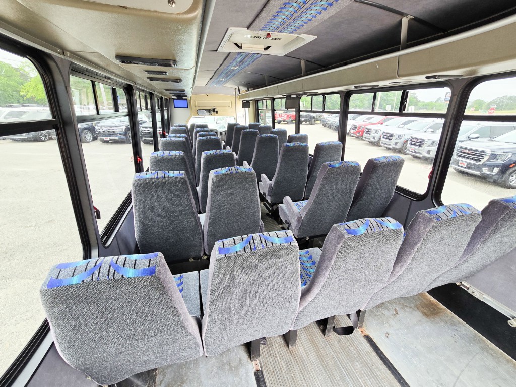 2005 Chevrolet Cc5500 Image 12