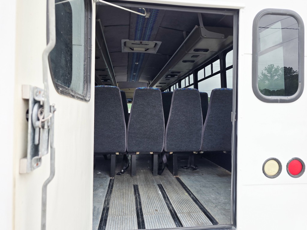 2005 Chevrolet Cc5500 Image 15