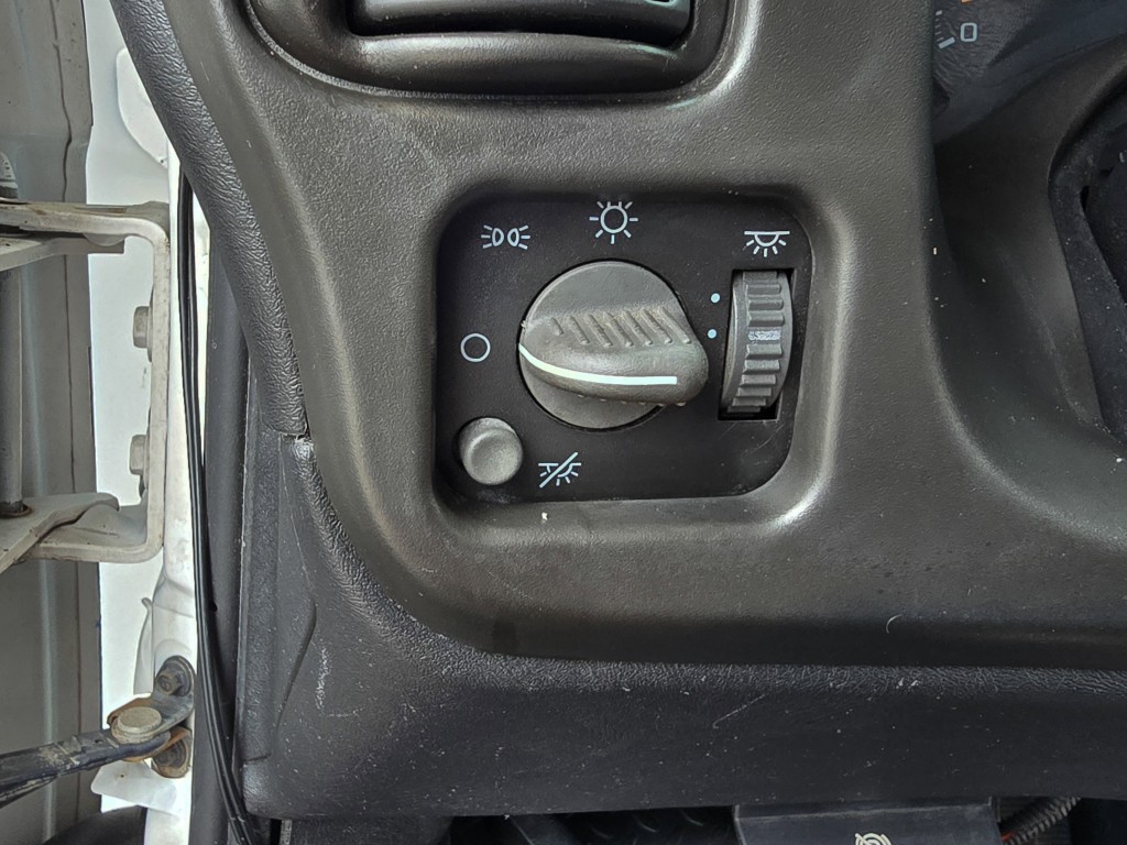 2005 Chevrolet Cc5500 Image 26