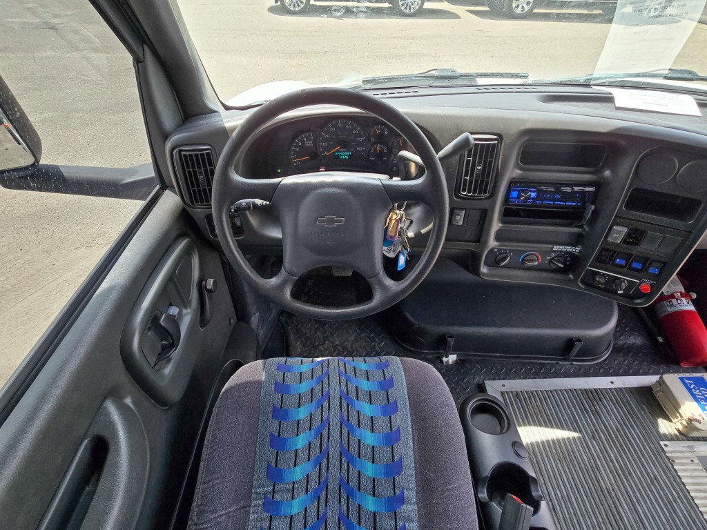 2005 Chevrolet Cc5500 Image 17