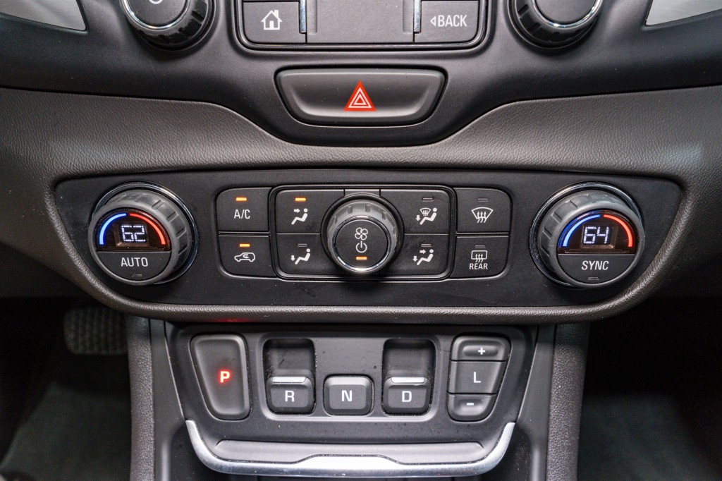 2021 GMC Terrain Image 22