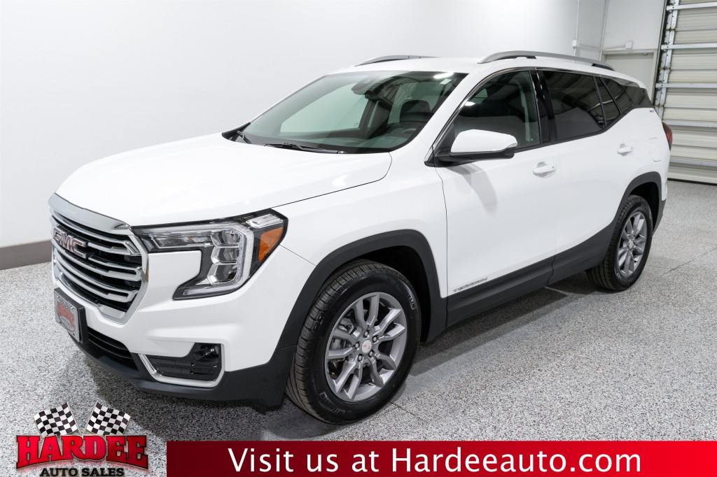 2024 GMC Terrain Image 2