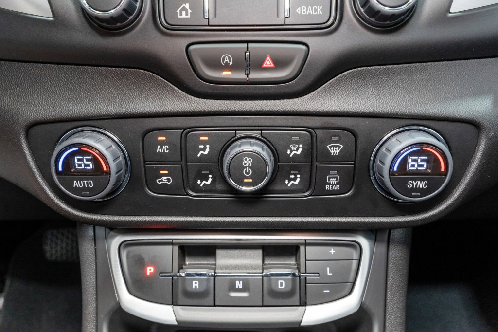 2024 GMC Terrain Image 21