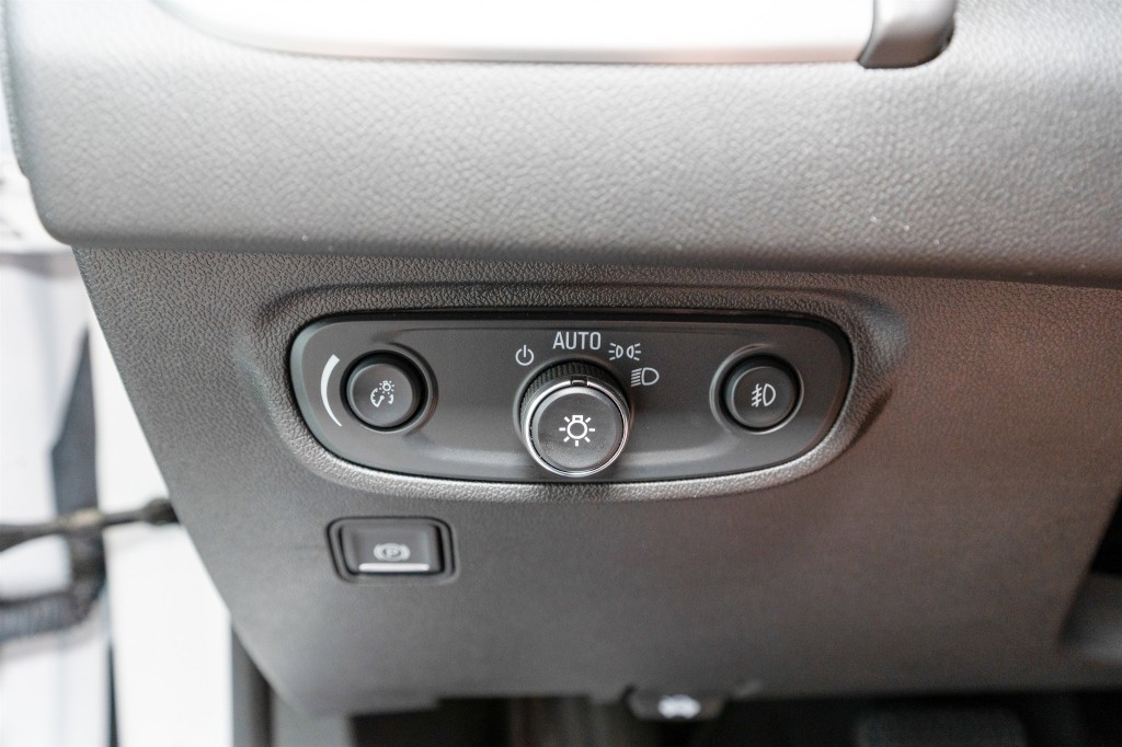 2024 GMC Terrain Image 30