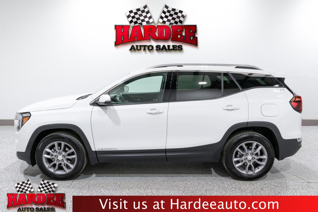 2024 GMC Terrain Image 1