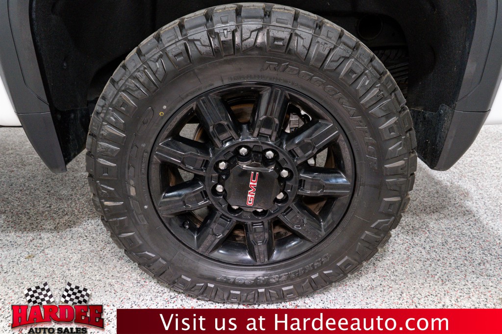2024 GMC Sierra 2500 Image 10