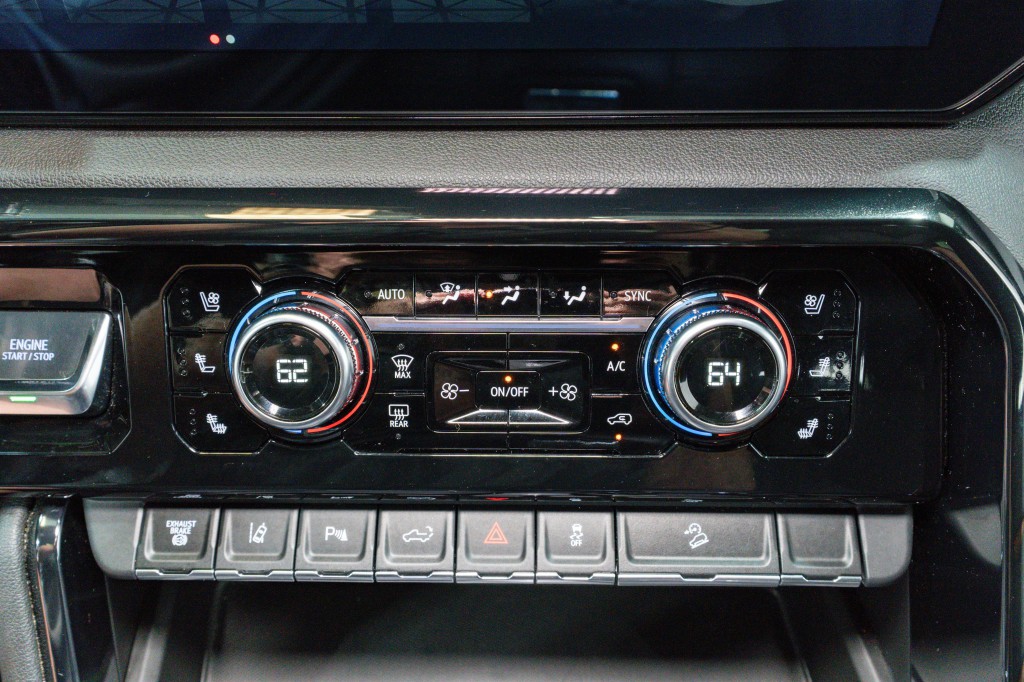 2024 GMC Sierra 2500 Image 28