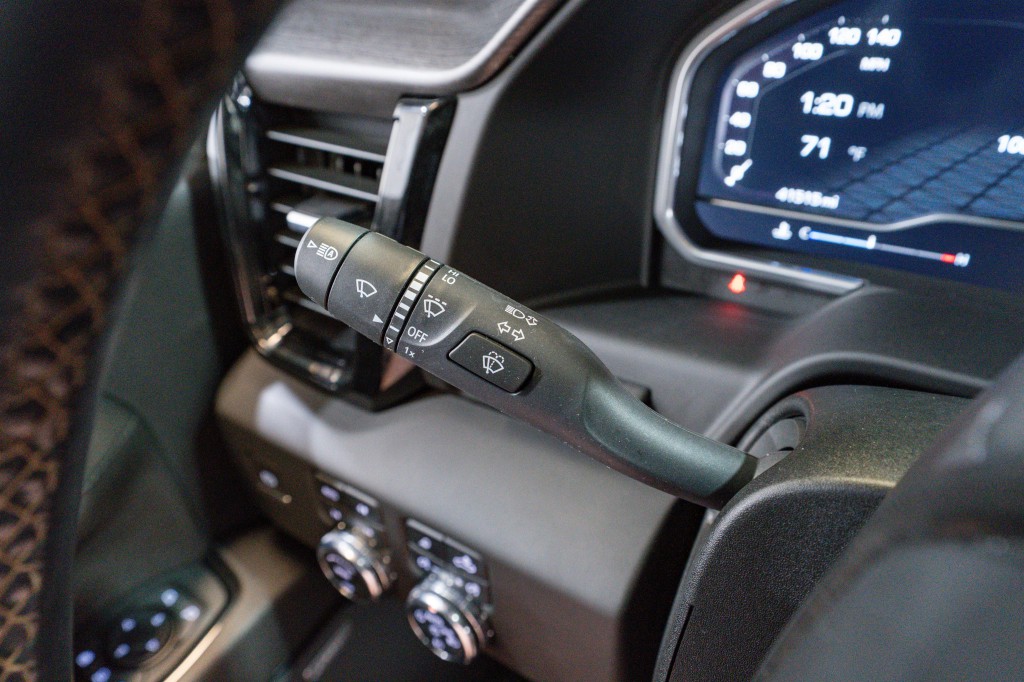 2024 GMC Sierra 2500 Image 35