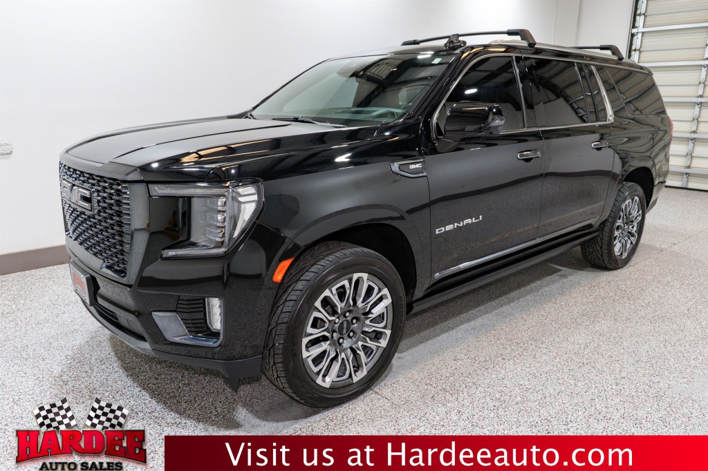 2023 GMC Yukon Image 2