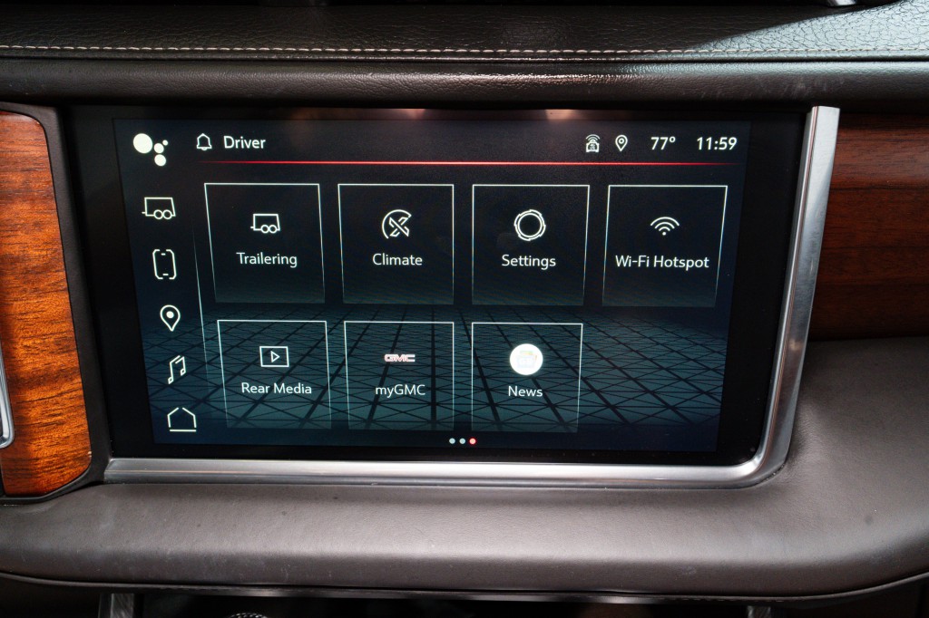 2023 GMC Yukon Image 21