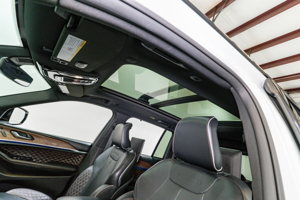 2023 Jeep Grand Cherokee Image 18
