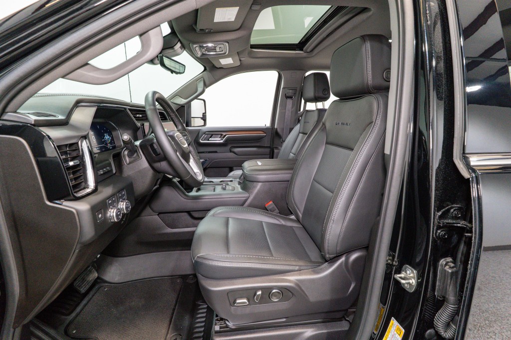 2025 GMC Sierra 2500 Image 20