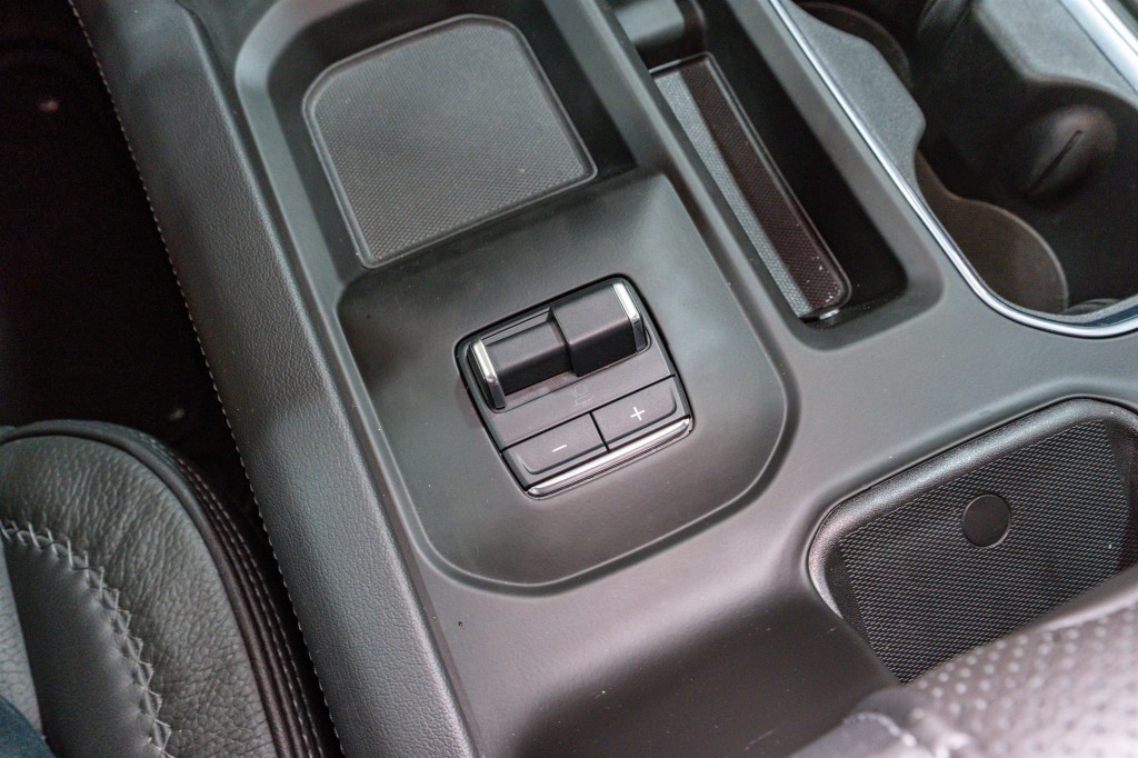 2025 GMC Sierra 2500 Image 30