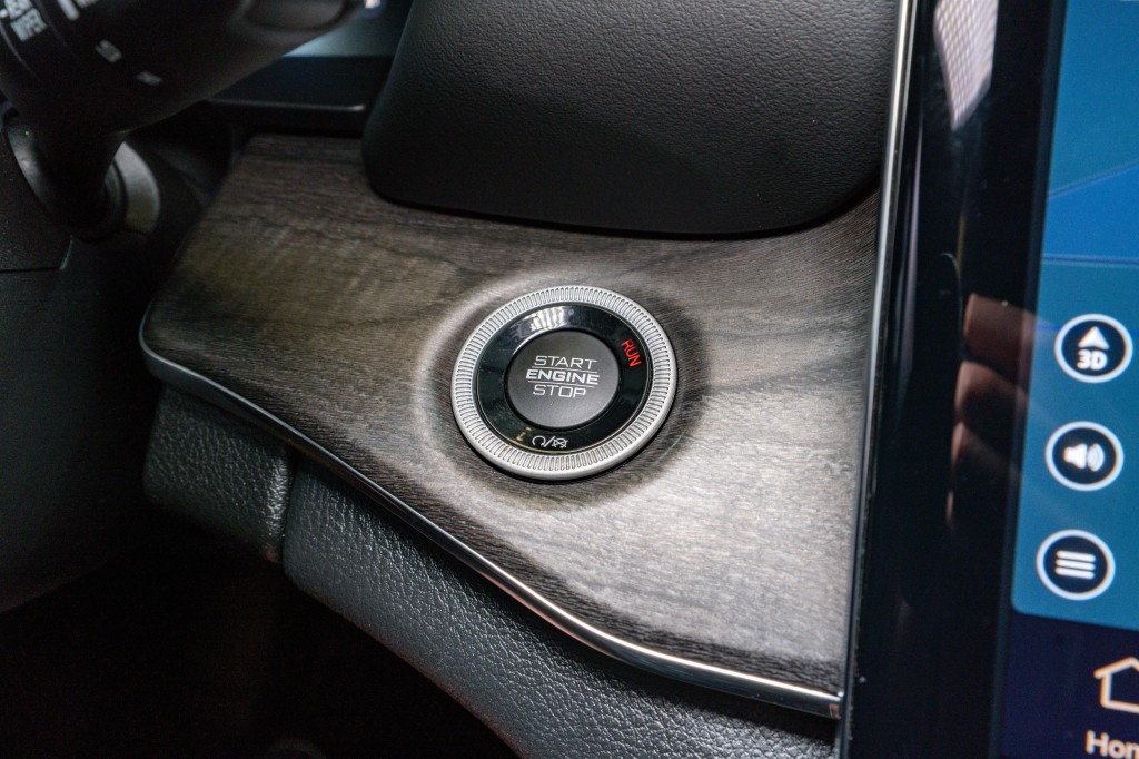 2023 Jeep Grand Cherokee Image 29