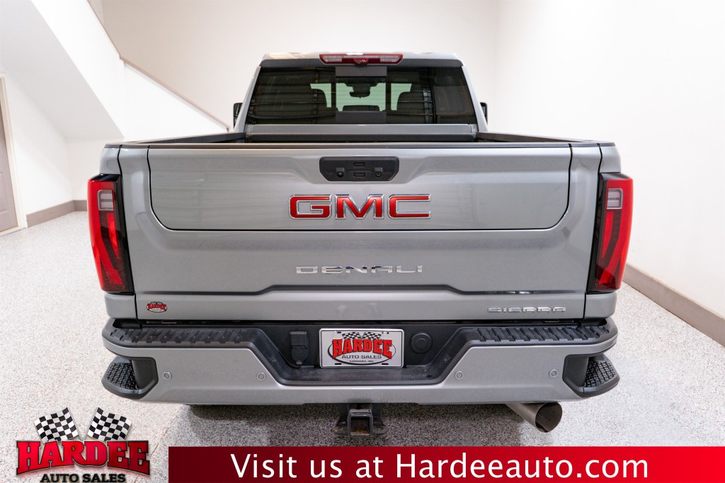 2024 GMC Sierra 2500 Image 4