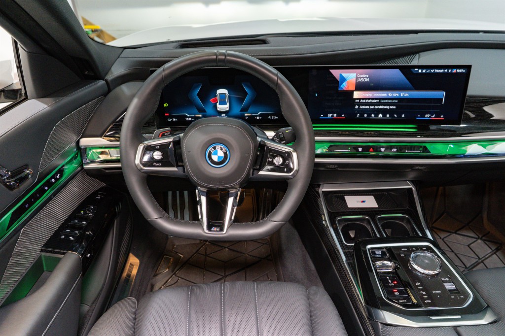 2024 BMW i7 Image 11