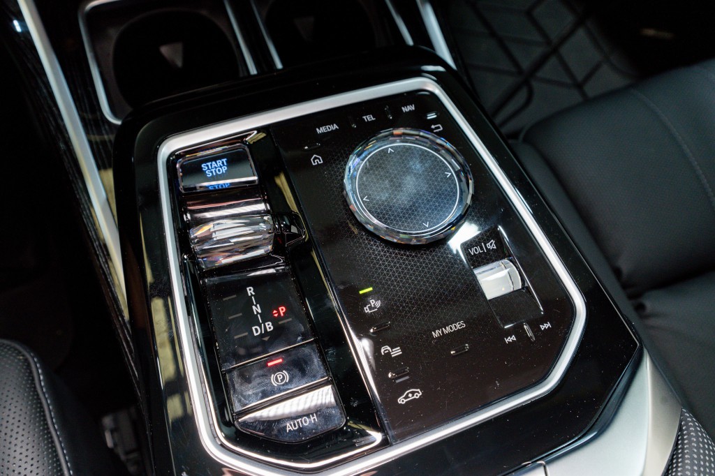 2024 BMW i7 Image 26