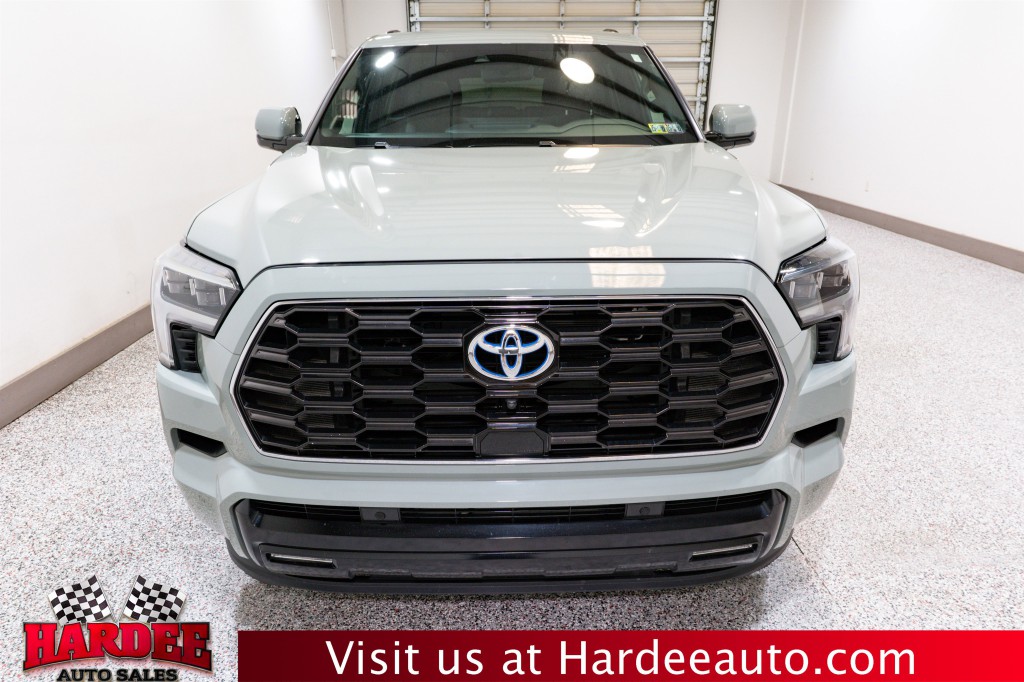 2024 Toyota Sequoia Image 7