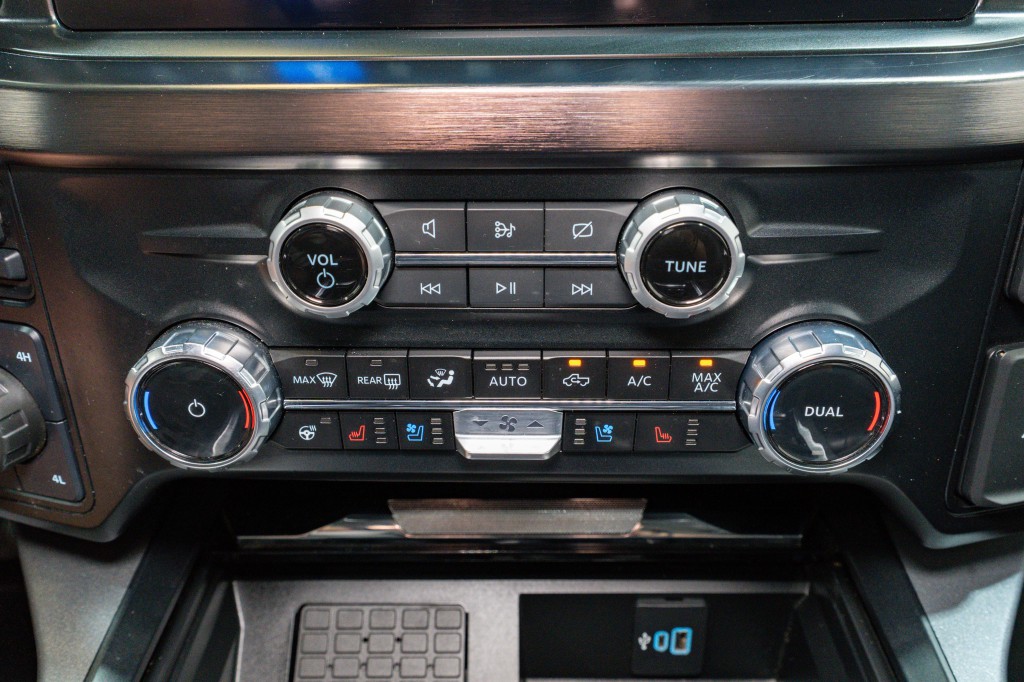 2023 Ford F-250 Image 25
