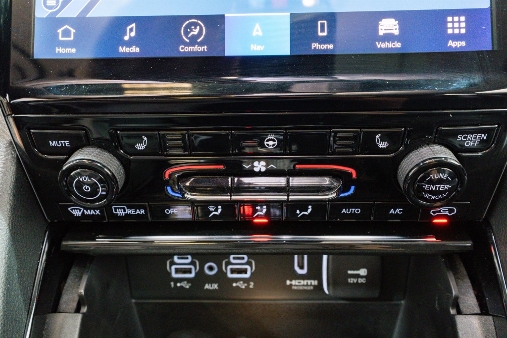 2023 Jeep Grand Cherokee Image 24