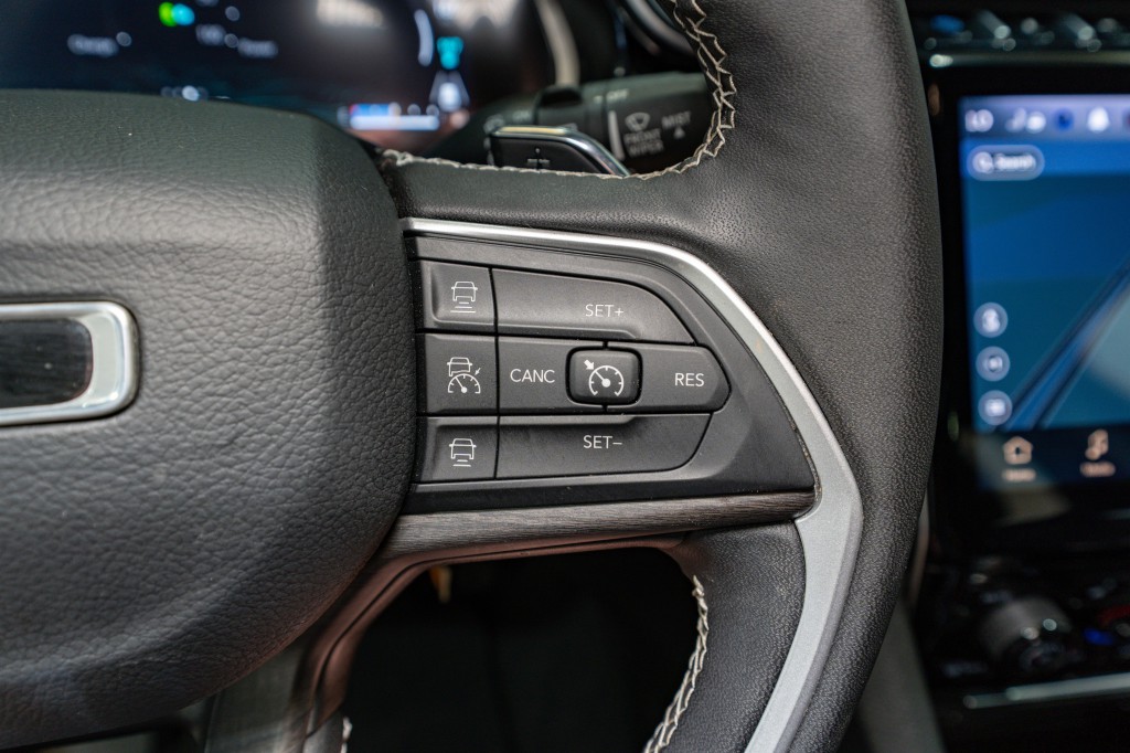 2023 Jeep Grand Cherokee Image 28