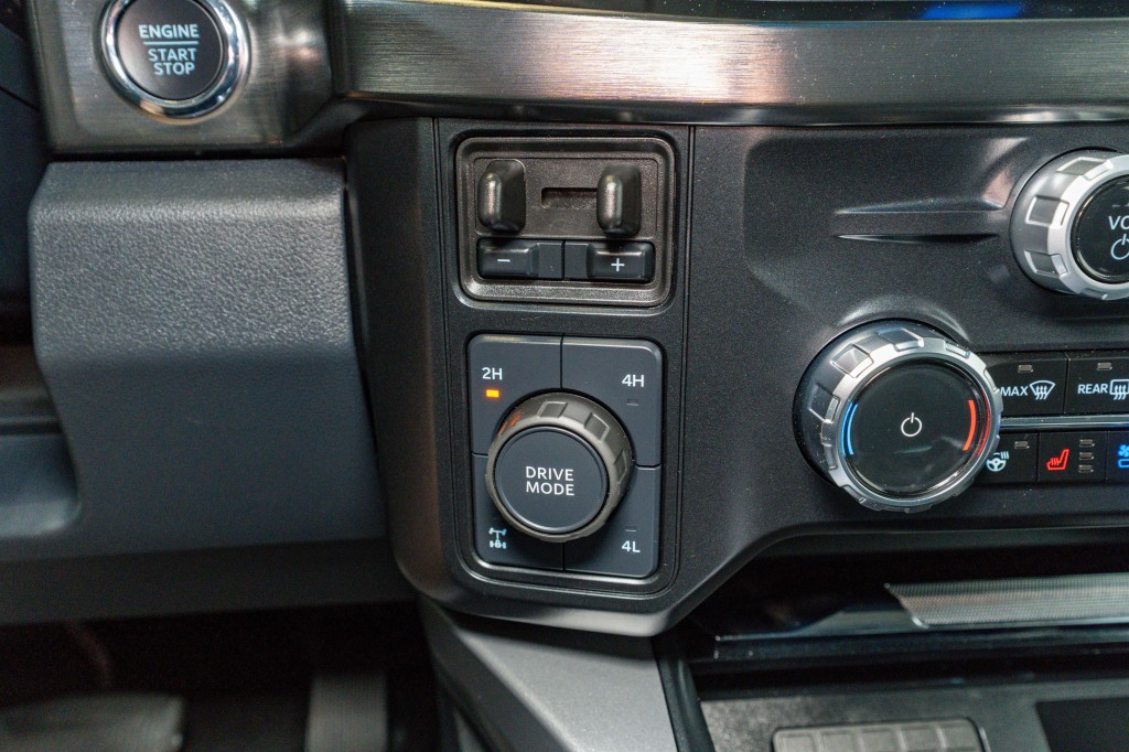 2024 Ford F-250 Image 29