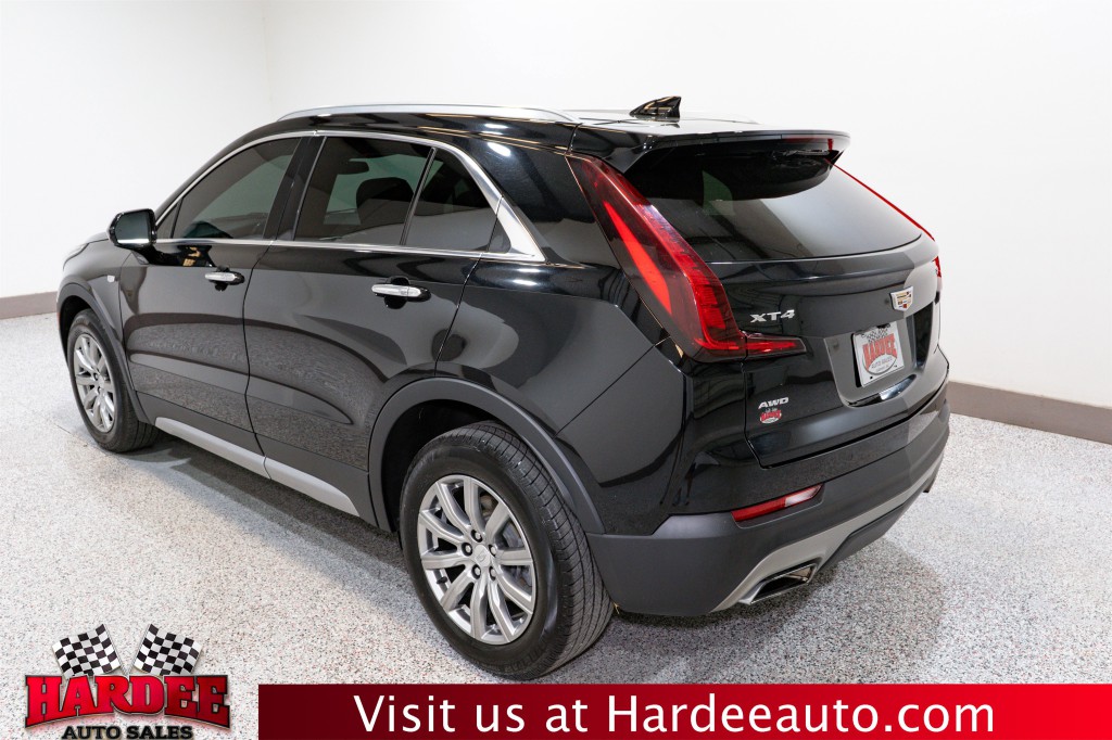 2019 Cadillac XT4 Image 3