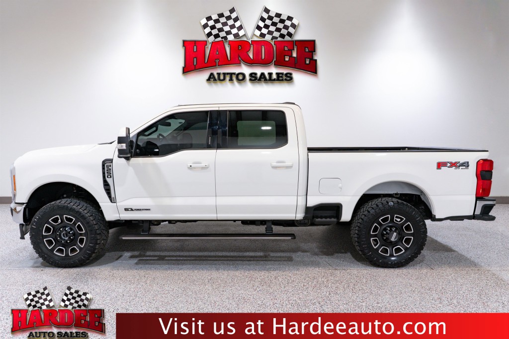 2023 Ford F-250 Image 1