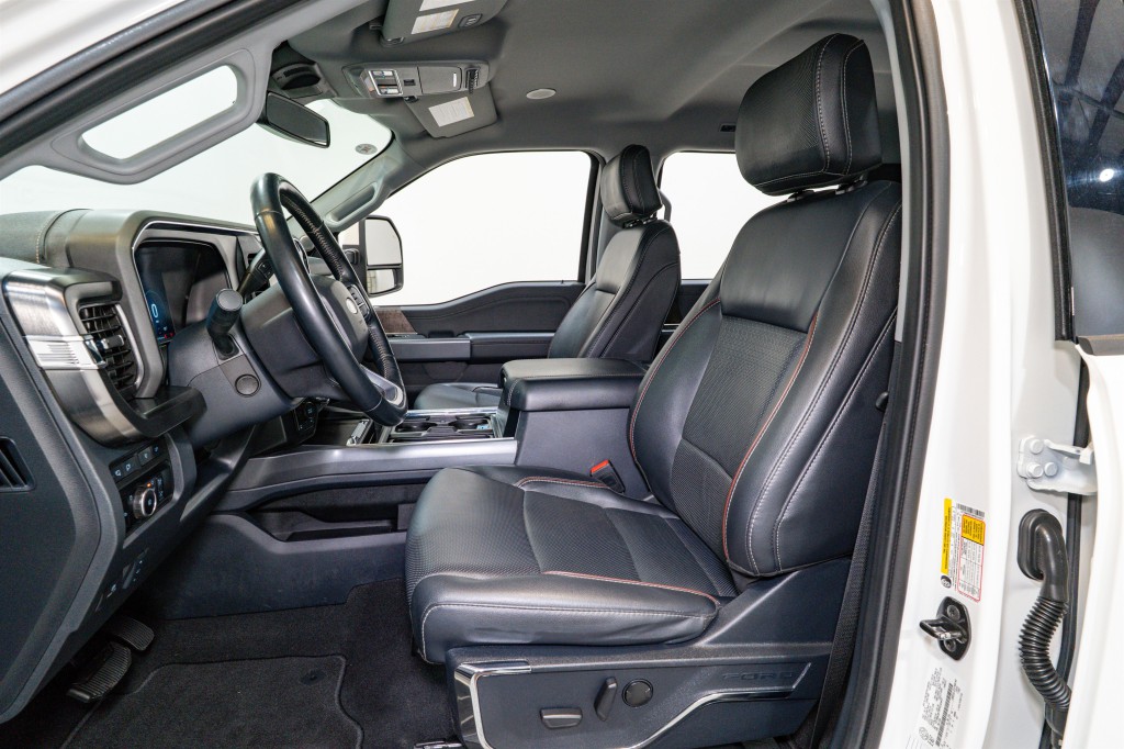 2023 Ford F-250 Image 19