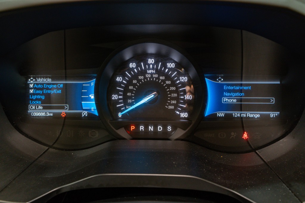 2022 Ford Edge Image 25
