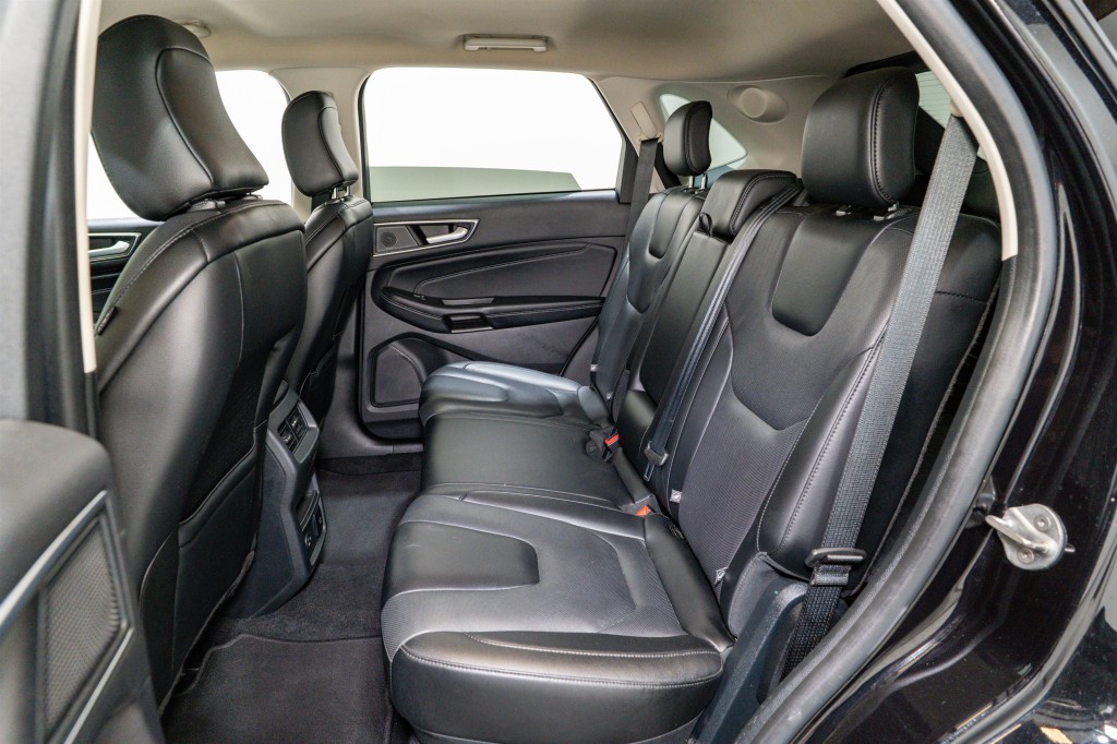 2022 Ford Edge Image 31