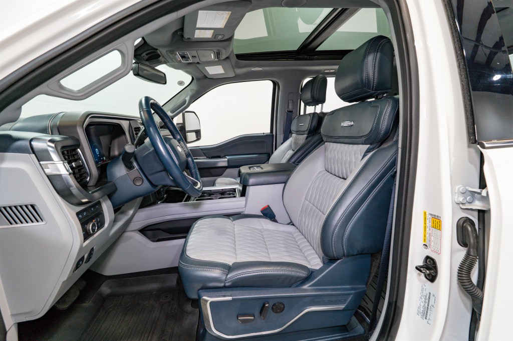 2023 Ford F-250 Image 21