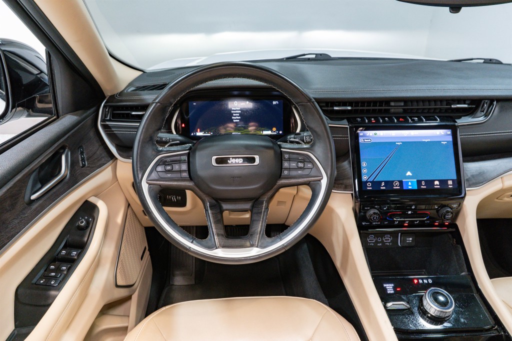 2021 Jeep Grand Cherokee Image 11