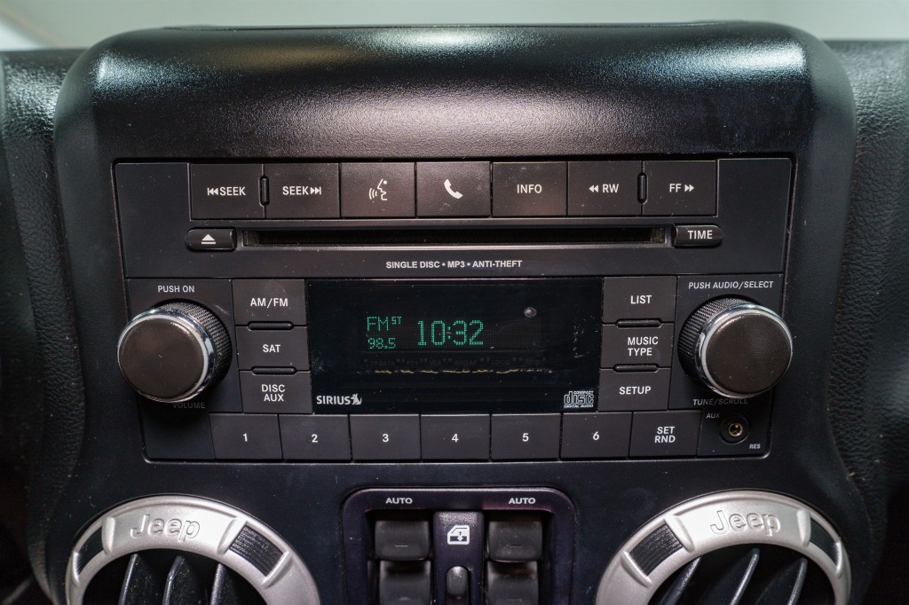 2017 Jeep Wrangler Unlimited Image 15