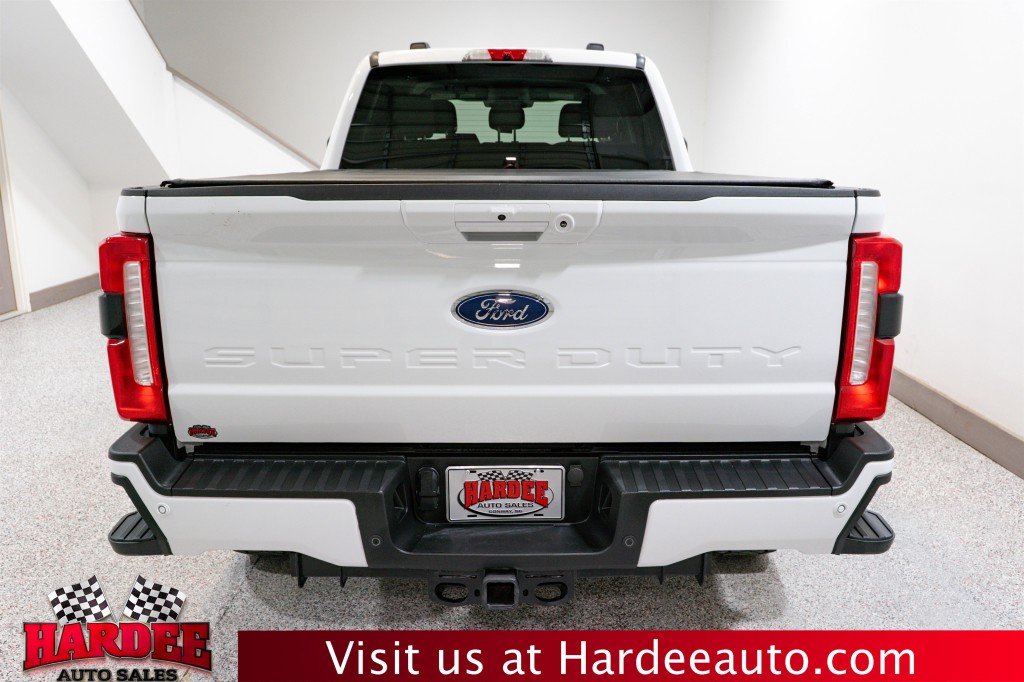 2023 Ford F-250 Image 4