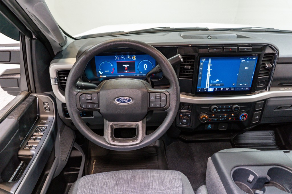 2023 Ford F-250 Image 14