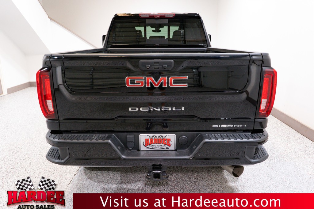 2023 GMC Sierra 3500 Image 4
