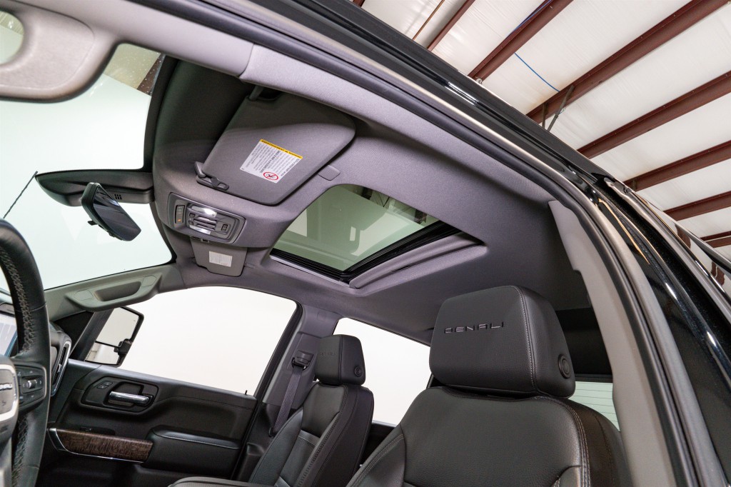 2023 GMC Sierra 3500 Image 21