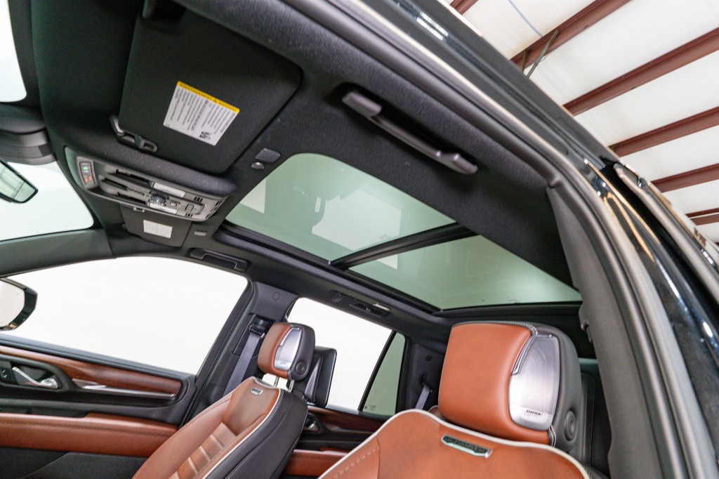 2024 GMC Yukon Image 17