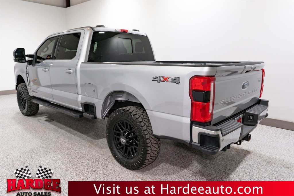 2024 Ford F-250 Image 3