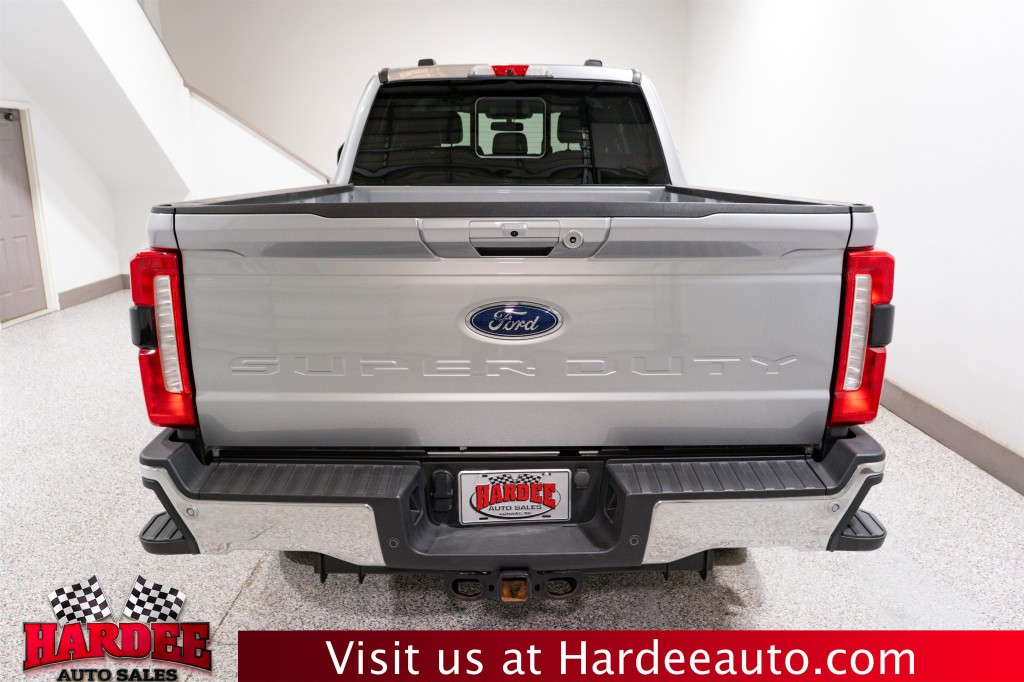 2024 Ford F-250 Image 4