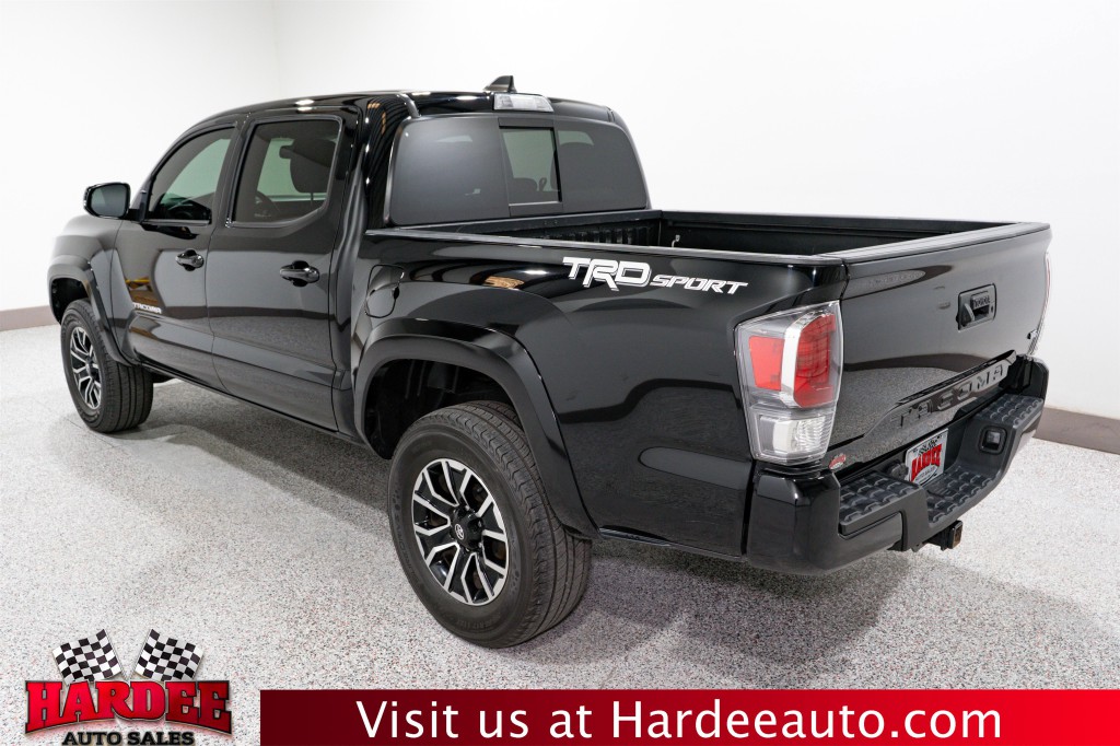 2023 Toyota Tacoma Image 3